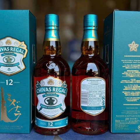 CHIVAS 12 NĂM MIZUNARA NHẬT -700ml -40%