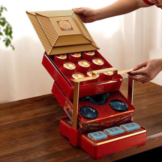 HỘP QUÀ TRÀ ĐẠO 