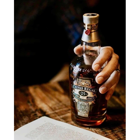 CHIVAS 25 REGAL 